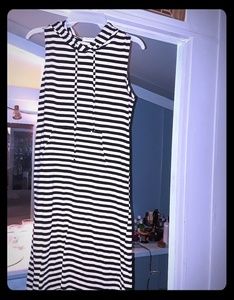 Hoodie Dress/w front pocket